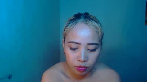 jeanken and jelian online show from October 28, 6:47 am