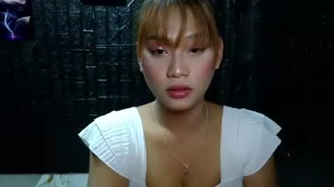 Rachelle online show from February 19, 8:13 am