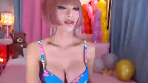 ASHLEY online show from January 9, 1:28 pm