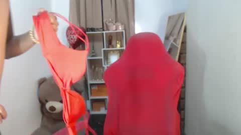 sexyjoan26 online show from April 29, 5:56 am