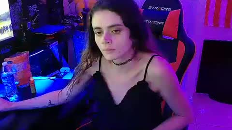 Sexy Kitten online show from October 19, 12:04 am