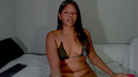 SexyKitten147 online show from March 10, 8:01 pm