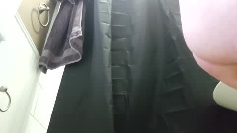 sexyladyeatingpussy online show from December 29, 9:52 pm