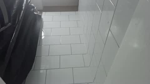 sexyladyeatingpussy online show from January 5, 6:46 am