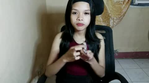 sexyladymich19 online show from July 7, 9:02 am