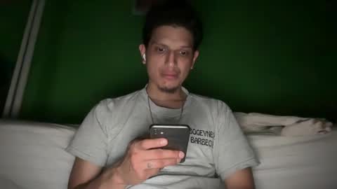 sexylatinoguy24 online show from June 22, 5:48 am