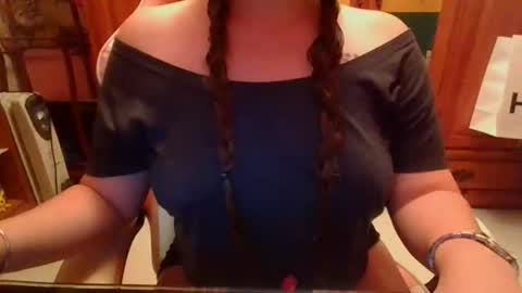 sexymisss24 online show from October 7, 7:10 pm