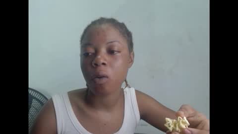 sexyxpeach online show from December 17, 7:31 pm