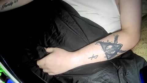 no face online show from October 1, 7:51 am