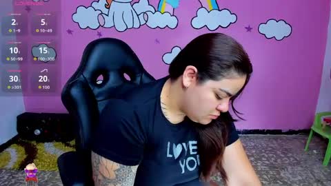 sharoon online show from April 13, 1:04 pm