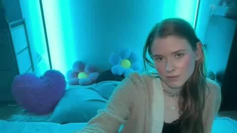 shadebabe online show from June 9, 5:18 am