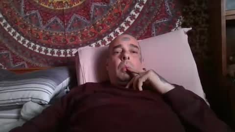 shadinray online show from April 12, 2:32 pm