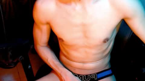 shadowfriend30 online show from March 4, 7:41 am