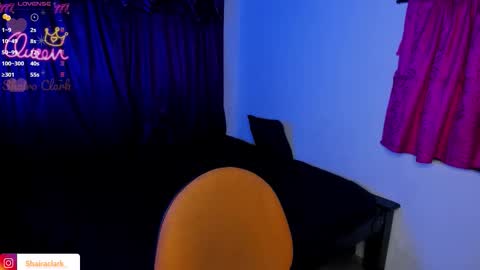 Shaira Clark online show from March 28, 2:02 am