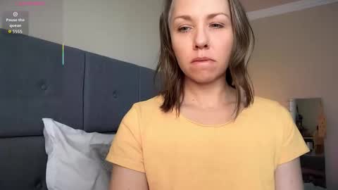Shalynn online show from February 2, 6:59 pm