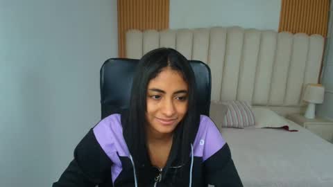 shanelle online show from March 4, 7:27 am