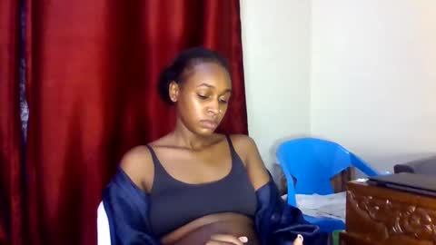 shania_sleigh online show from April 29, 4:17 am