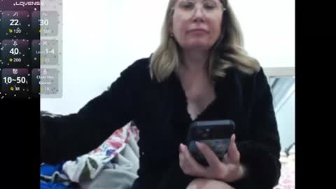 Shannon07 online show from April 15, 3:21 am