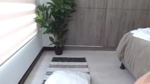 you shannon online show from September 26, 7:11 pm