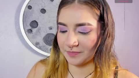 Shanntal  online show from November 30, 9:00 pm