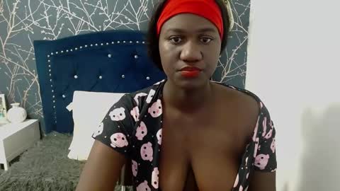 Snapshot of shanntall_tk chatting on March 3, 12:06 pm shanntall_tk online show from March 3, 12:06 pm