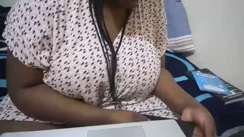 shanny_123 online show from February 17, 6:23 am