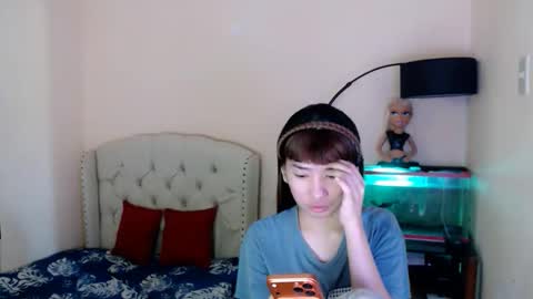 SHANTA FOX  s online show from April 2, 12:51 am