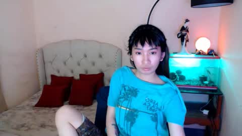 SHANTA FOX  s online show from March 6, 8:30 am