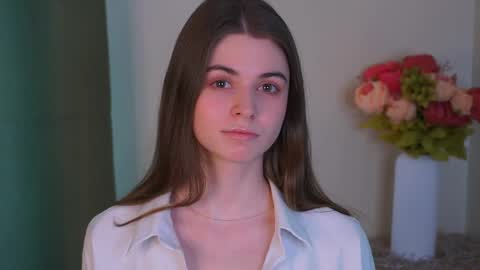 My name is Emma  online show from May 4, 8:54 am