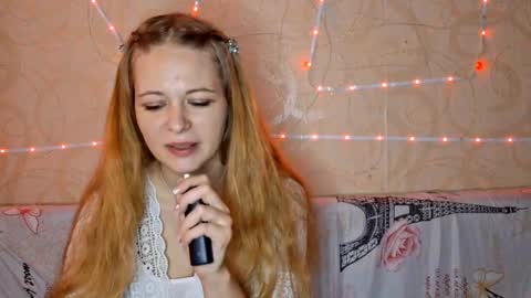 Annie online show from October 20, 6:29 am