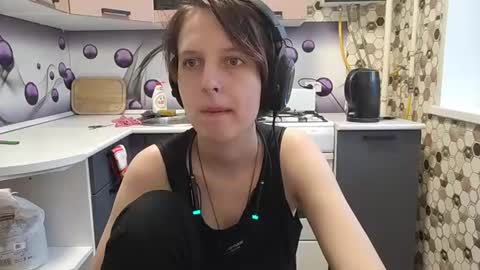 Sara online show from July 19, 5:04 pm