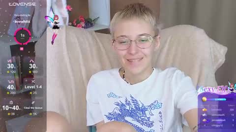 Sharli online show from February 24, 4:04 pm