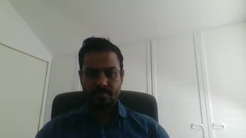 Snapshot of sharmamanxyz chatting on September 19, 10:30 am sharmamanxyz online show from September 19, 10:30 am