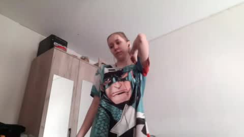 Annette online show from March 18, 5:46 am