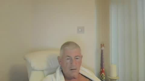 she52 online show from July 18, 8:22 pm