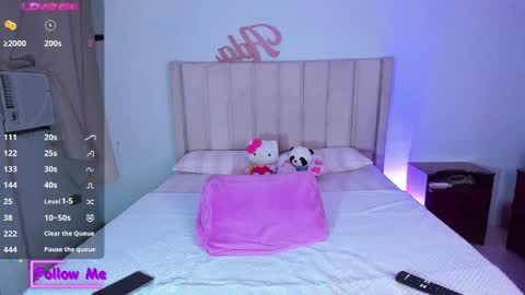 Danna   online show from February 27, 2:59 am