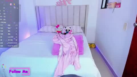 Danna   online show from September 30, 4:01 am