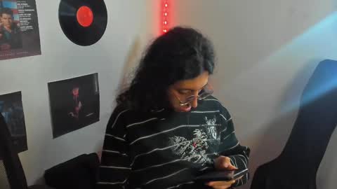 shelby__loveshow online show from February 18, 5:53 am