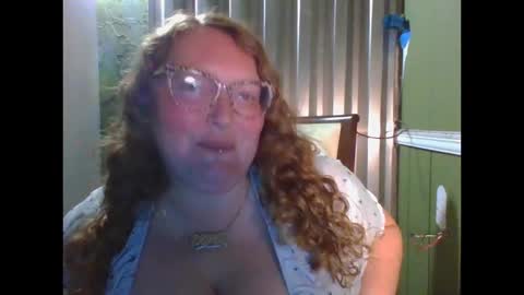 Red online show from October 18, 12:26 am