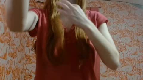Snapshot of shelikessoymilk chatting on September 17, 3:21 am Erika online show from September 17, 3:21 am