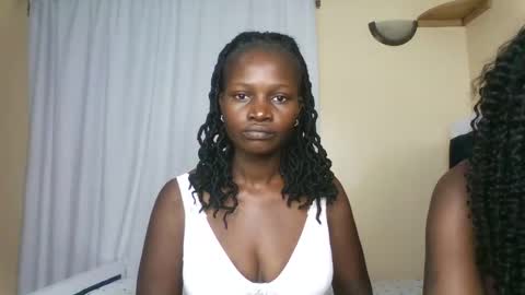 shelzee online show from October 23, 5:09 am