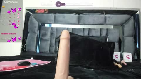  anyela7773 online show from February 21, 8:51 am