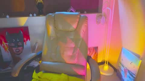 Sher online show from March 15, 9:40 pm