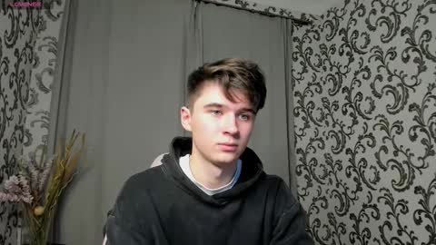 Max online show from September 24, 3:41 pm