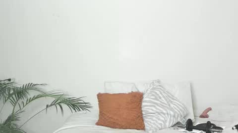 Sherlyn Adams online show from February 16, 1:47 am