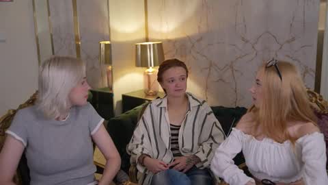 Sheryl online show from October 18, 11:03 am