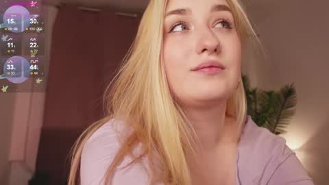 Polly online show from December 31, 10:34 pm