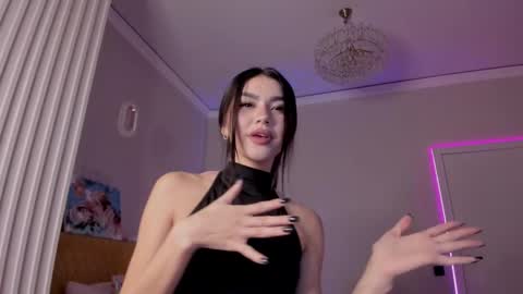 Shineel online show from January 2, 8:02 pm