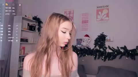 Stella  online show from January 14, 8:11 am