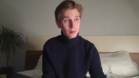 Matthew online show from September 23, 9:21 pm